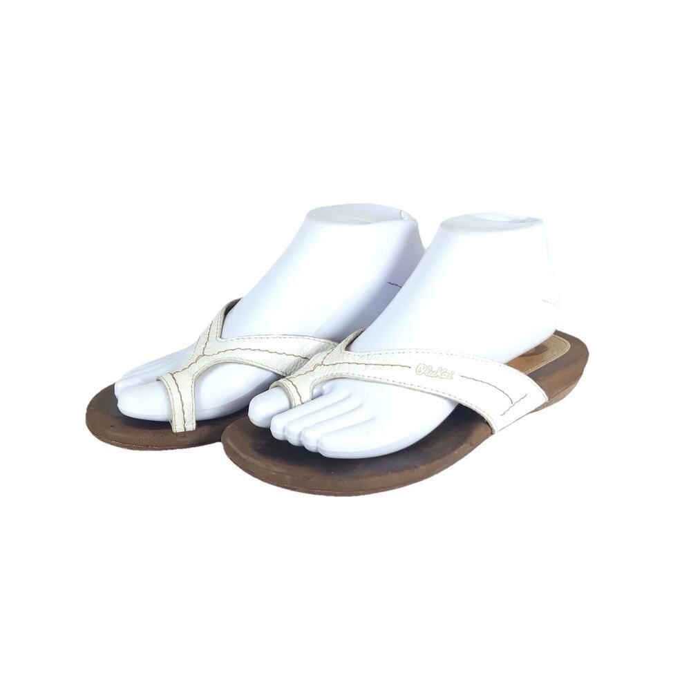 Olukai Women's Poipu US7 White Leather Slip On Flat Toe Loop Flip Flop Sandals